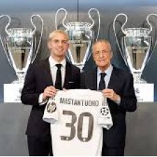 Novo pojačanje Real Madrida potvrdilo je broj 30.